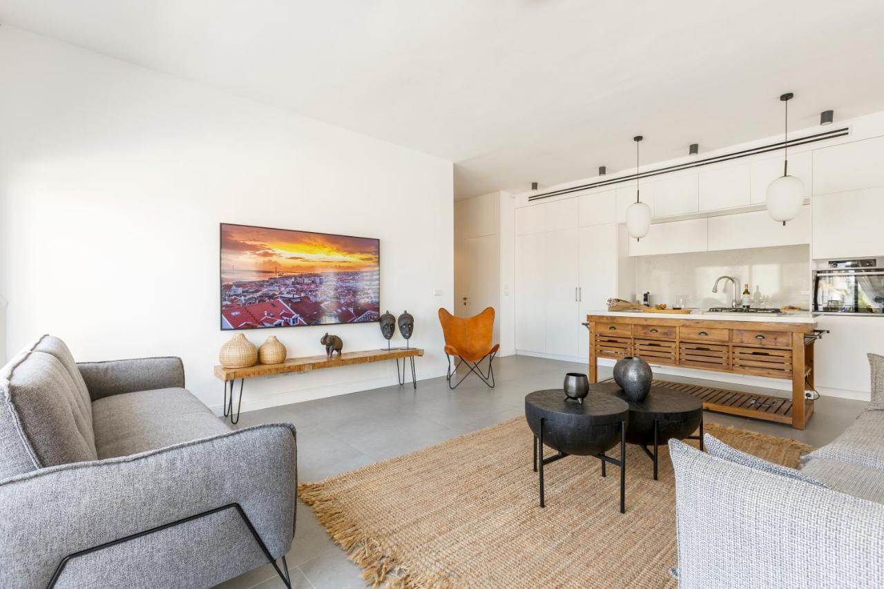 Apartment Localz - Bazel With Balcony *